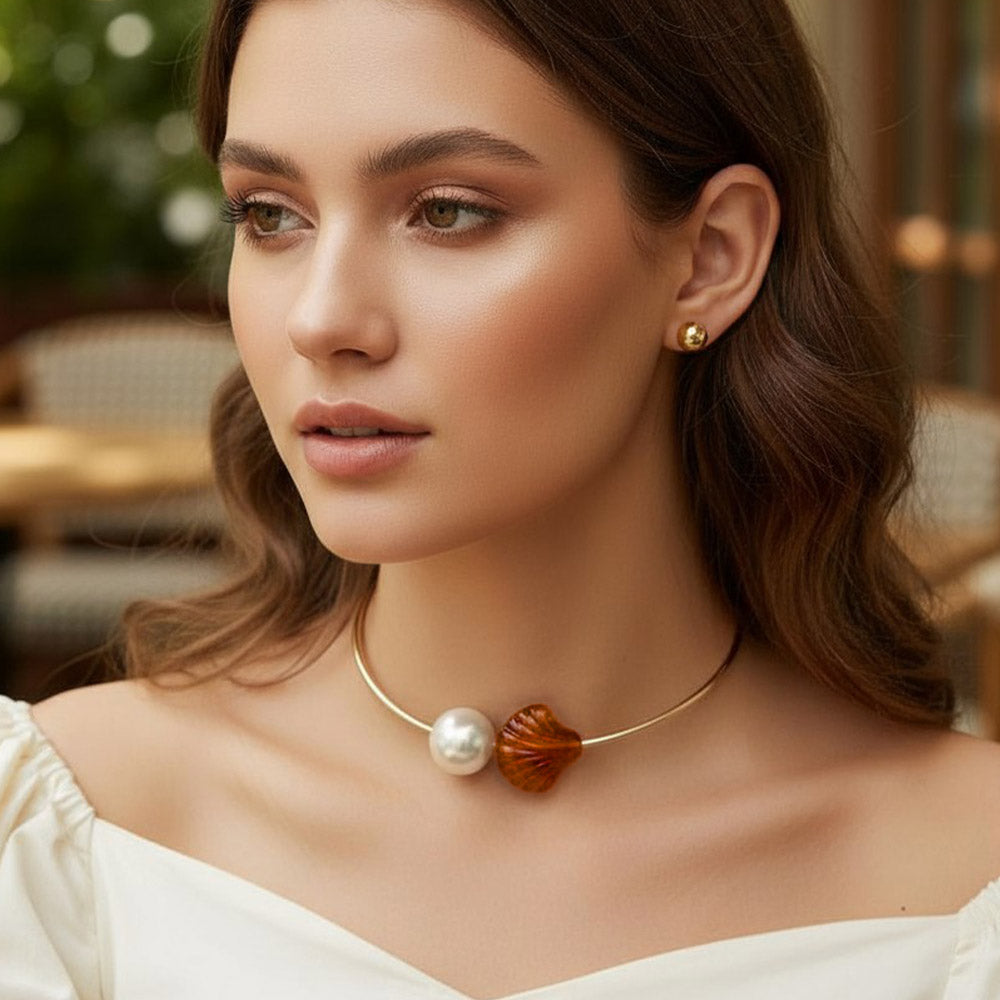 Bold Pearl Resin Seashell Tip Open Bangle Necklace
