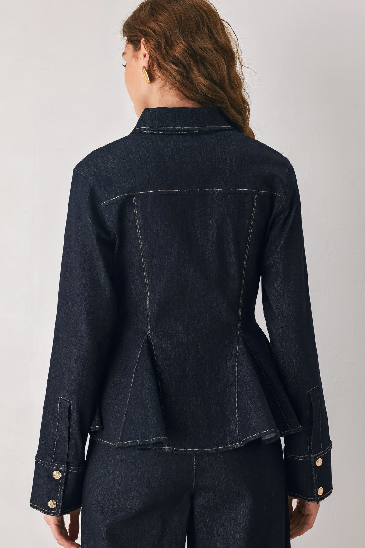 INDIGO ICON DARK INDIGO CHAIN-DETAIL PEPLUM DENIM TOP