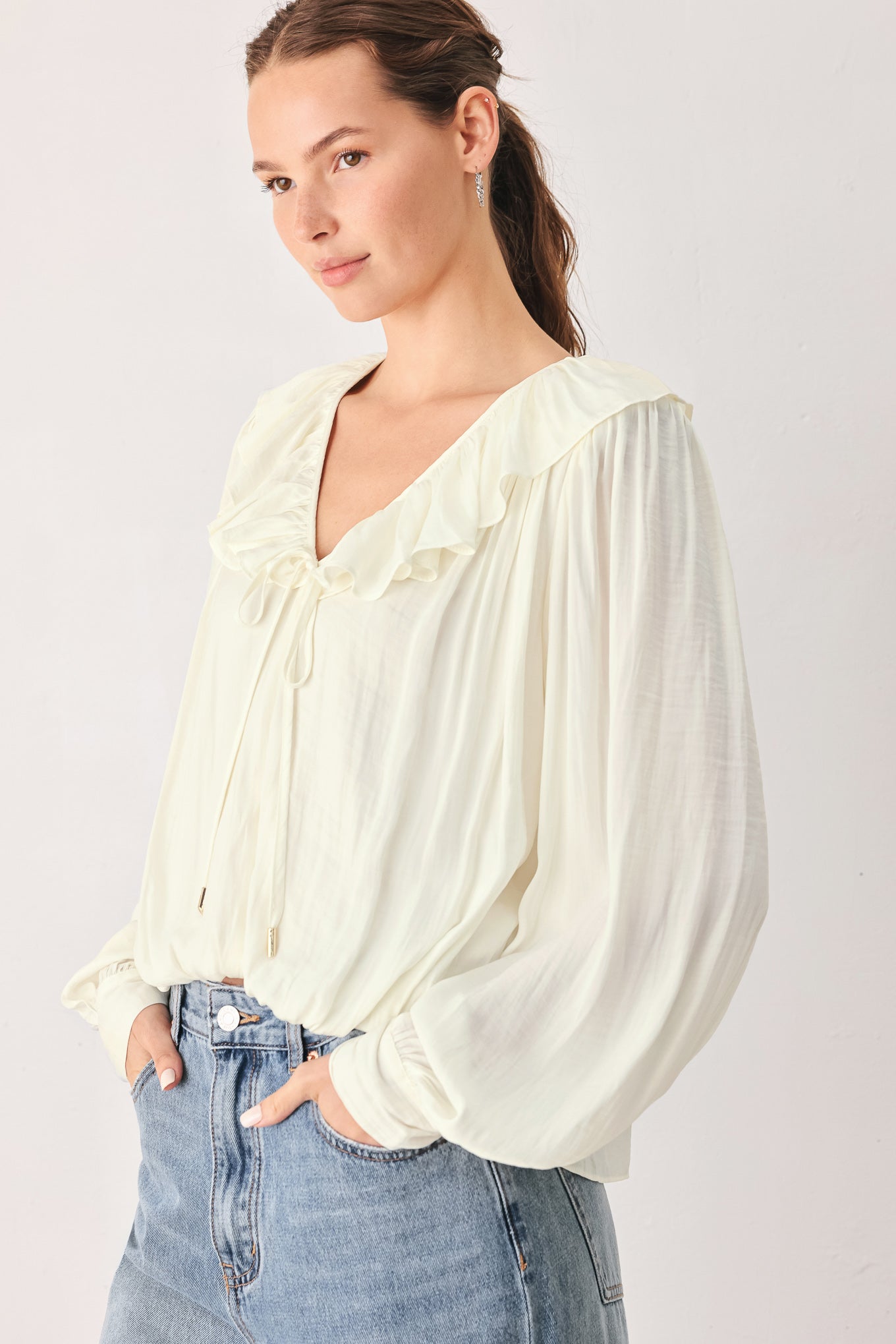 CLOUDRIFT IVORY WOVEN TOP