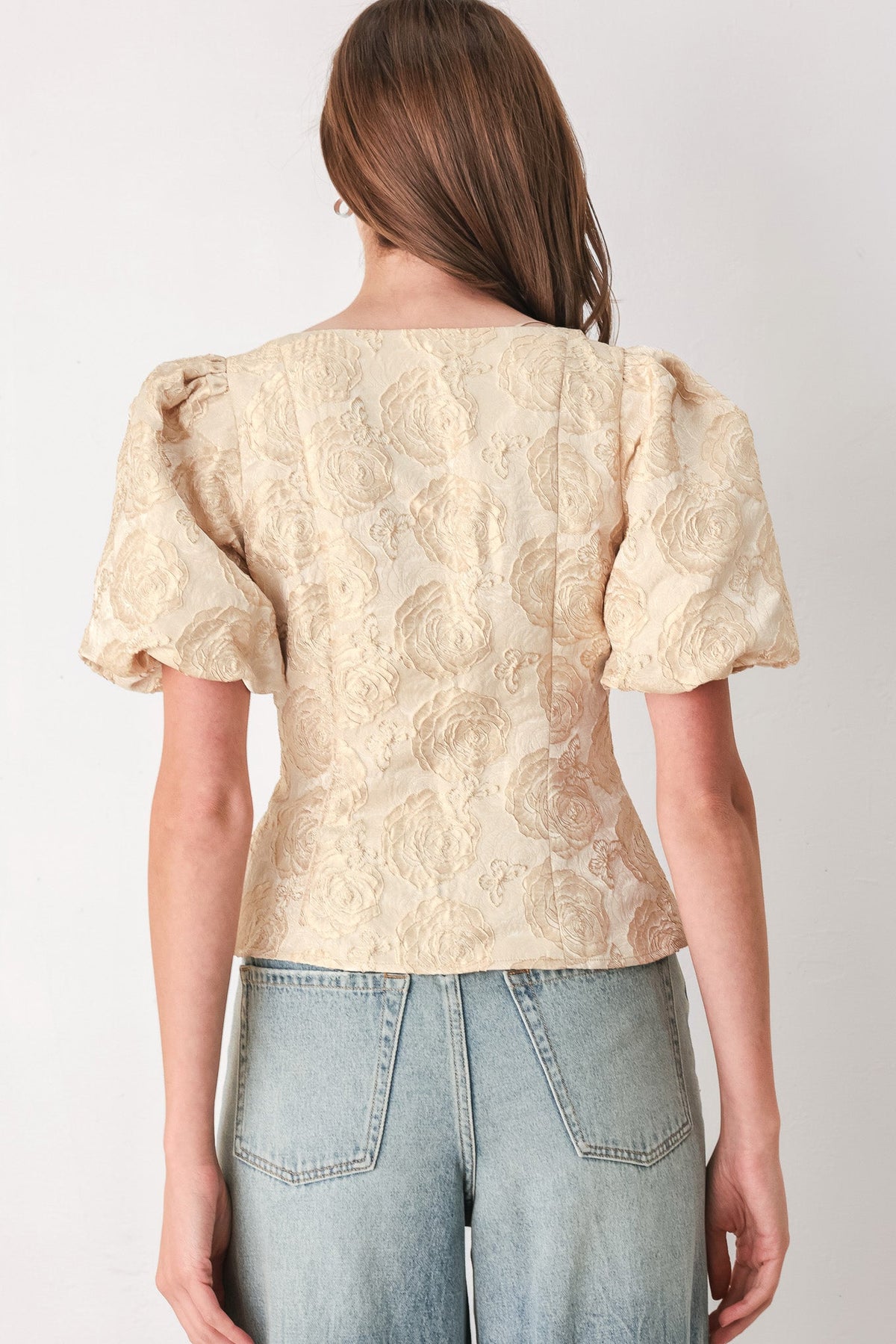GOLDEN PORTRAIT GOLD TEXTURED PUFF-SLEEVE PEPLUM TOP