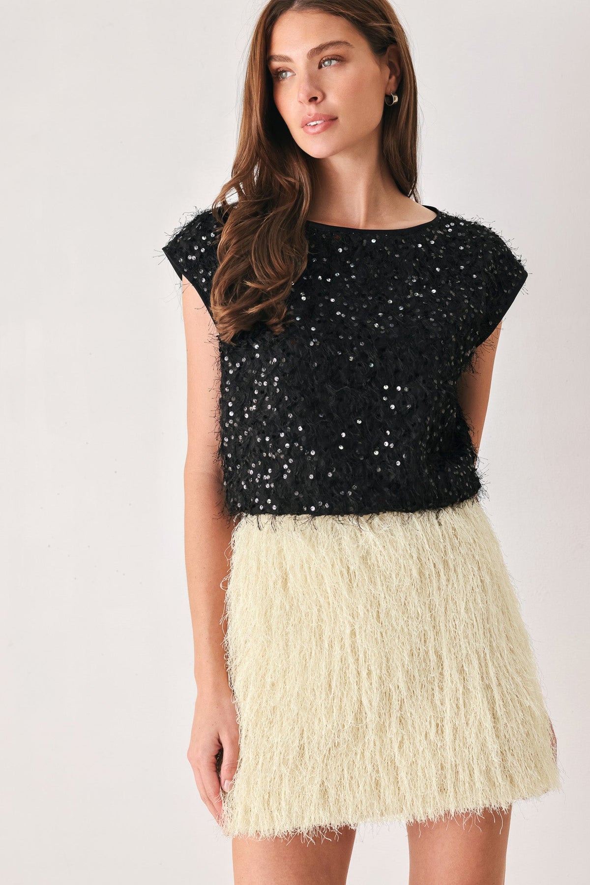 IVORY FRINGE OFF WHITE SEQUIN SLEEVELESS TOP