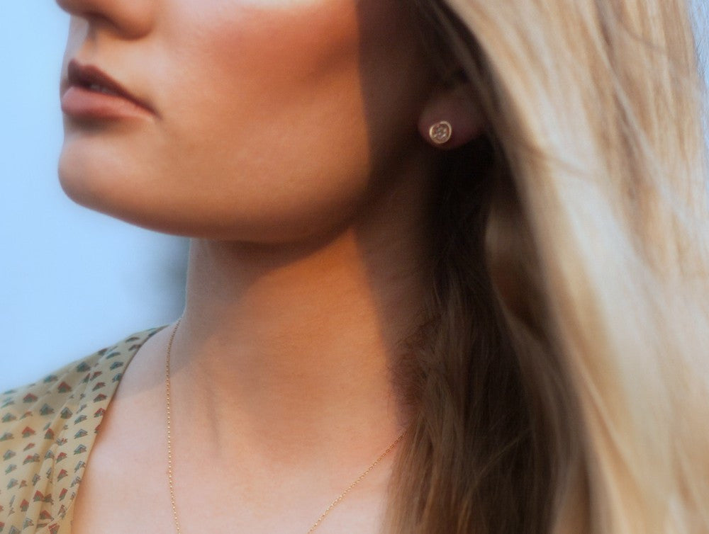 Micro Studs - Cottontail