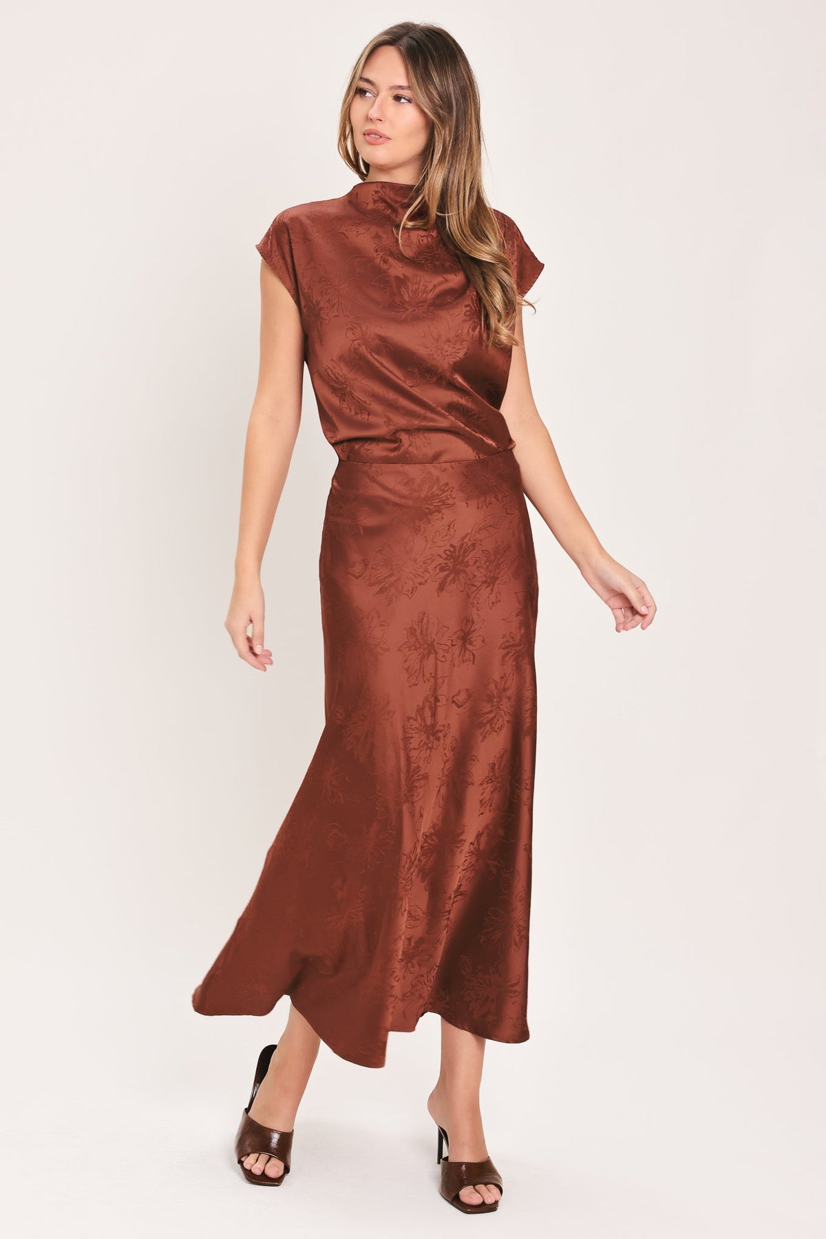 BURGUNDY DYNASTY JACQUARD SATIN MIDI SKIRT