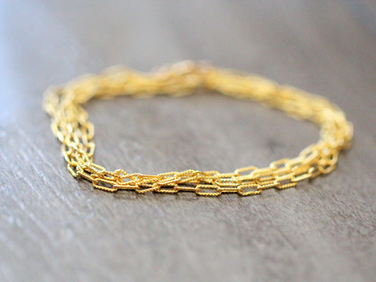 Textured Paperclip Necklace