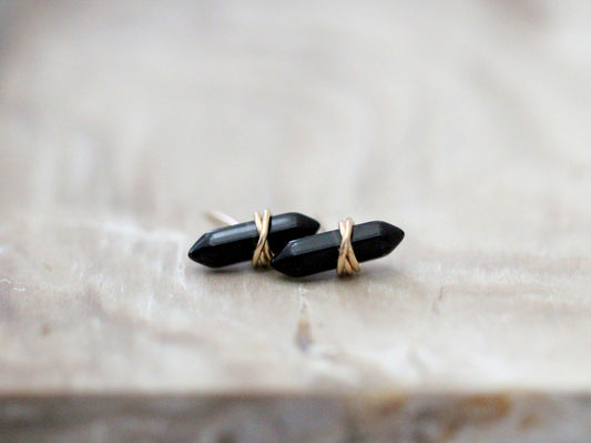 Crest Studs - Obsidian