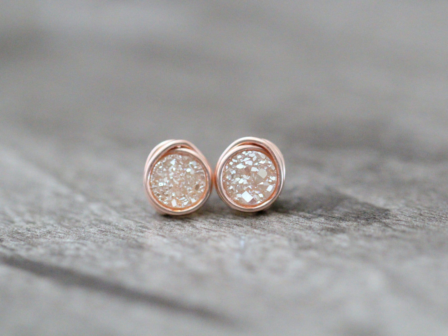Micro Studs - Champagne