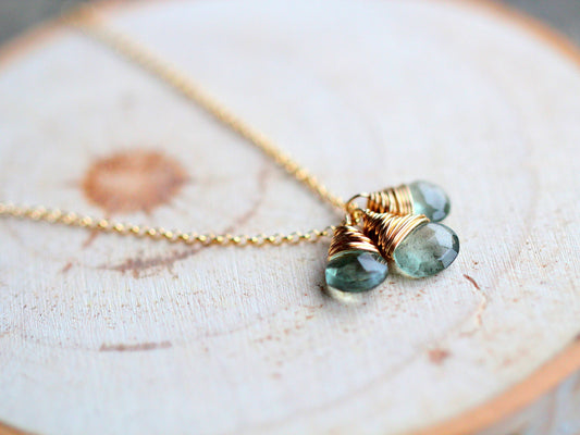 Moss Aquamarine Trio Necklace