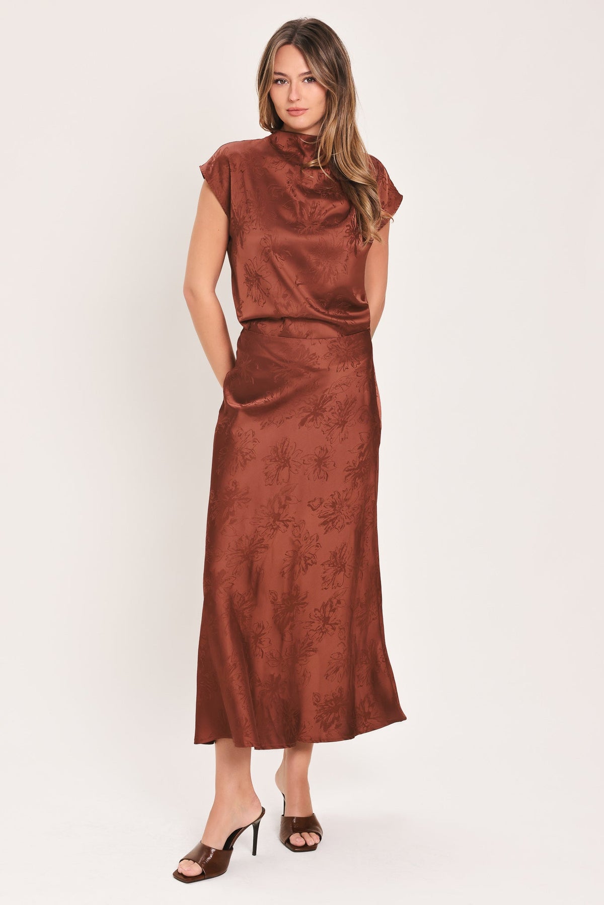 BURGUNDY DYNASTY JACQUARD SATIN FUNNEL-NECK TOP