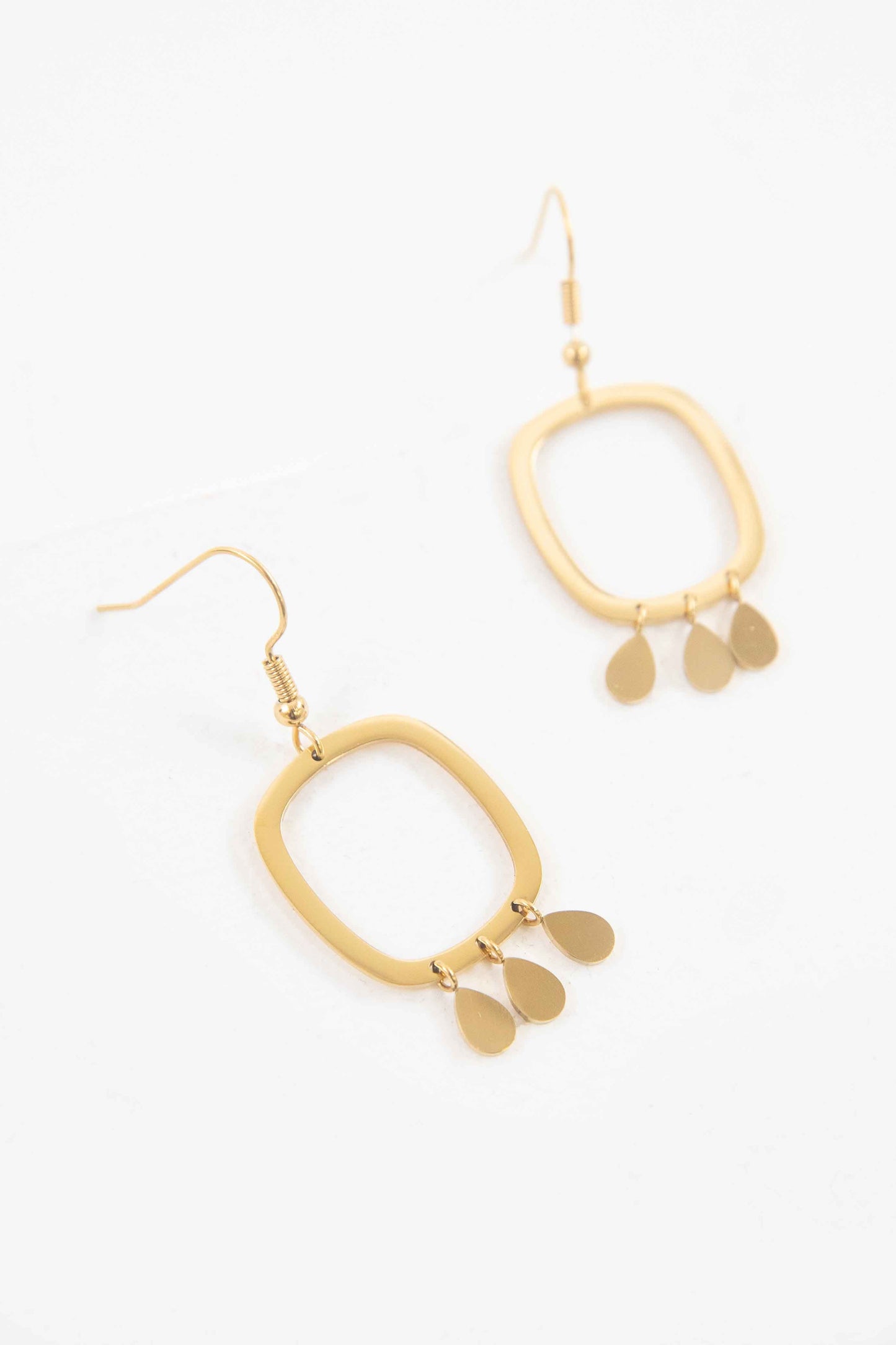 Pluie Hook Earrings