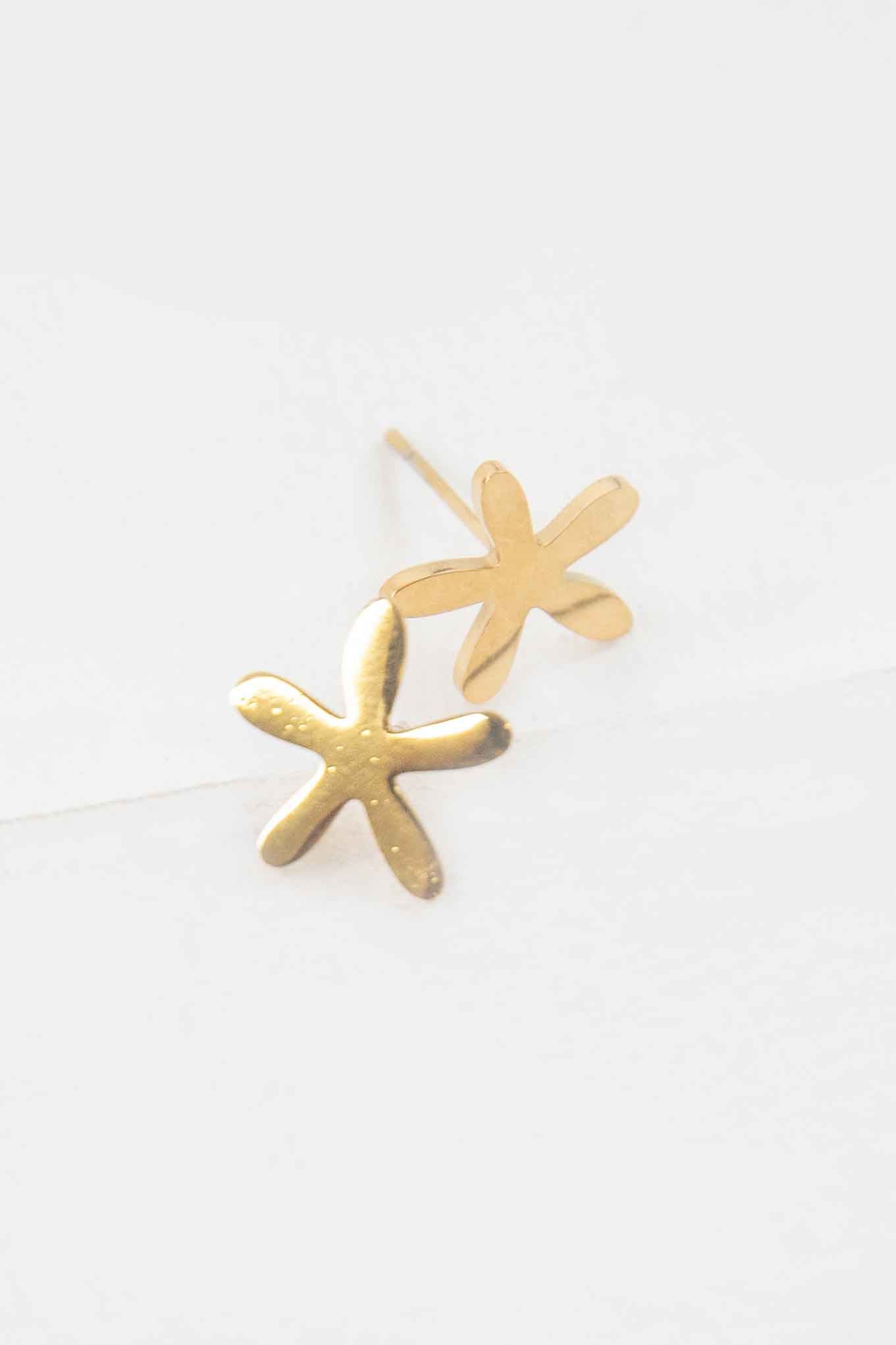 Amelanchier Flower Stud Earrings | Gold