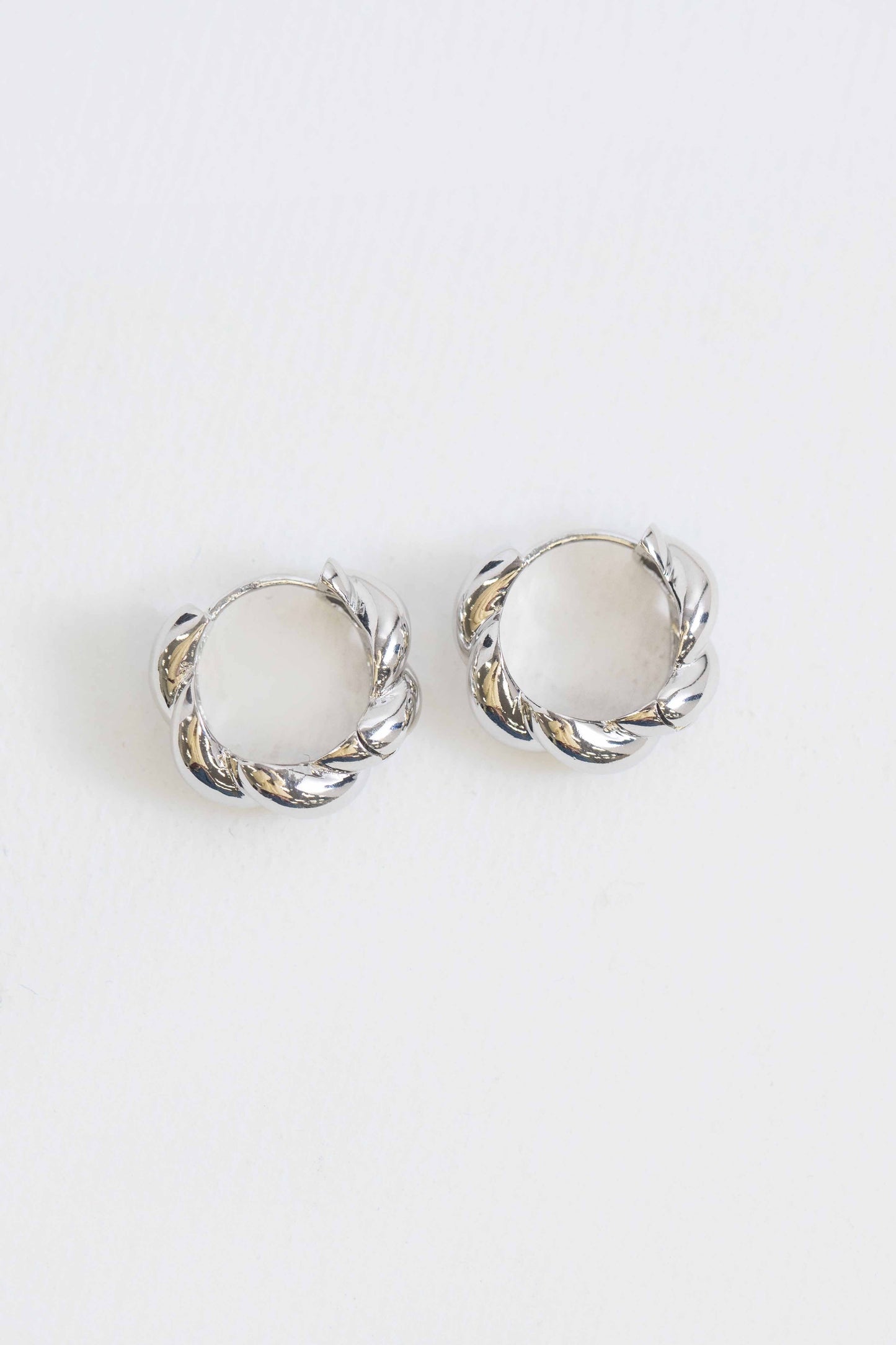 Twist Huggie Hoop Earrings | Silver