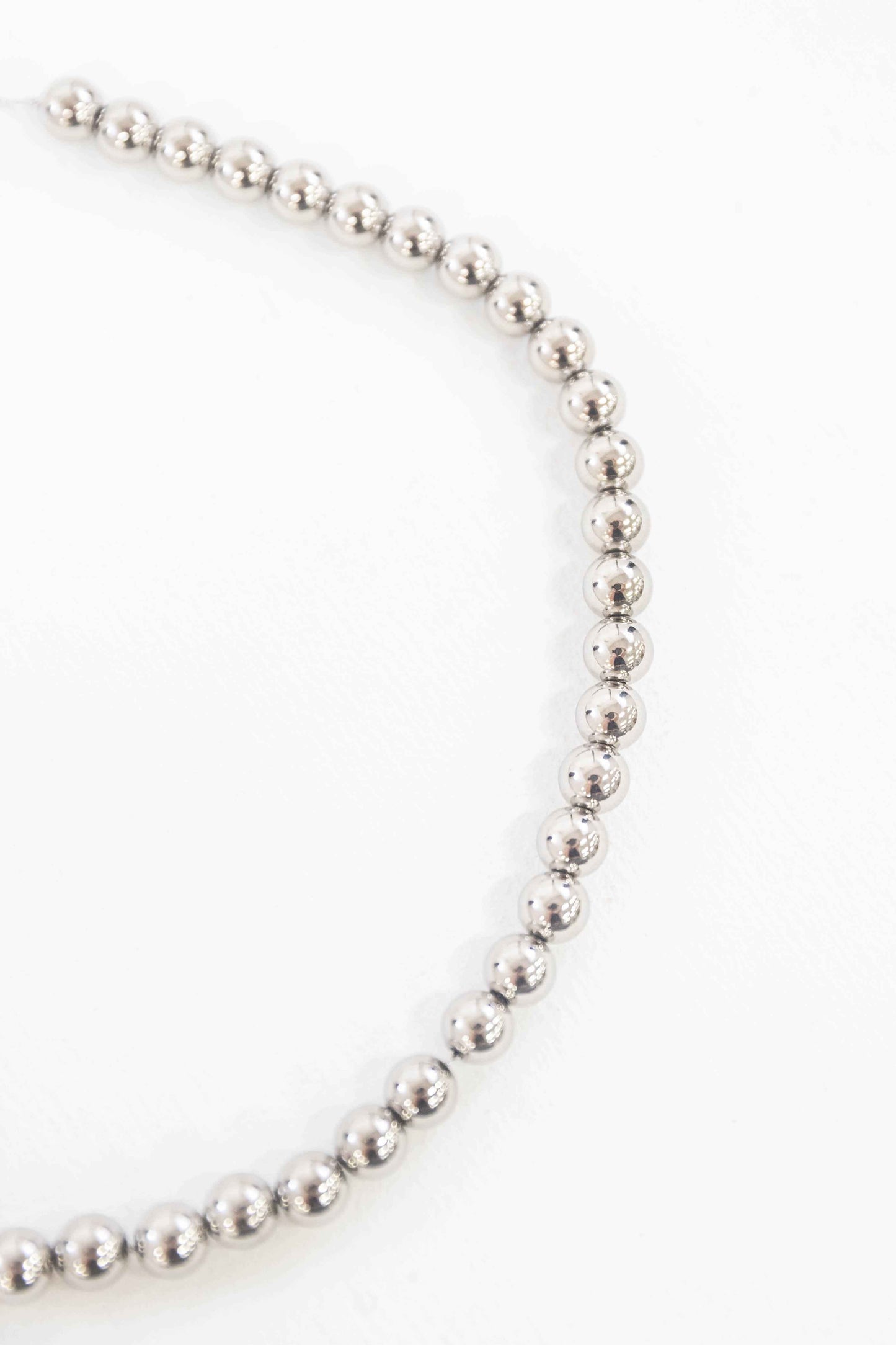 Macro Beaded Necklace | Silver