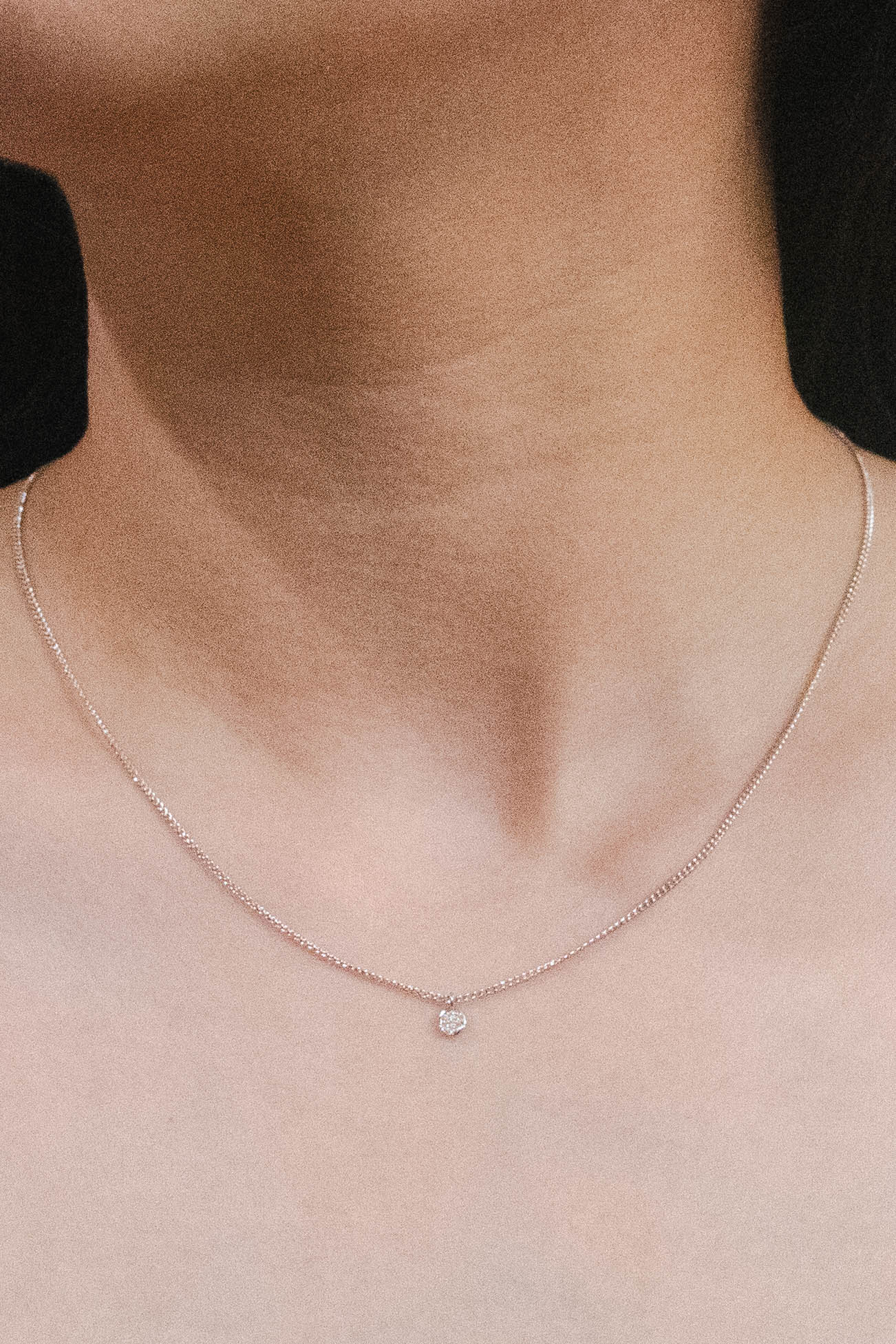 Dot Charm Necklace | Silver