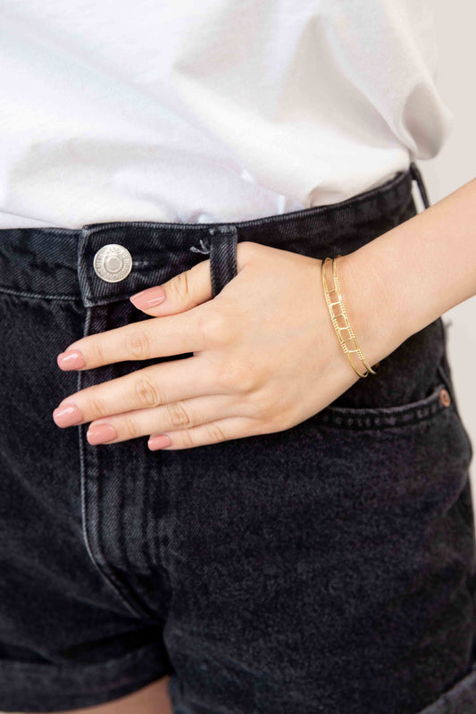 Wired Cuff Bracelet | Gold