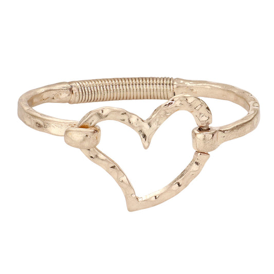 Women's Hammered Metal Heart Hook Bracelet