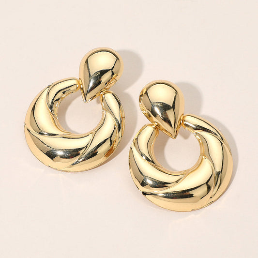 Metal Twisted Ring Drop Statement Earrings