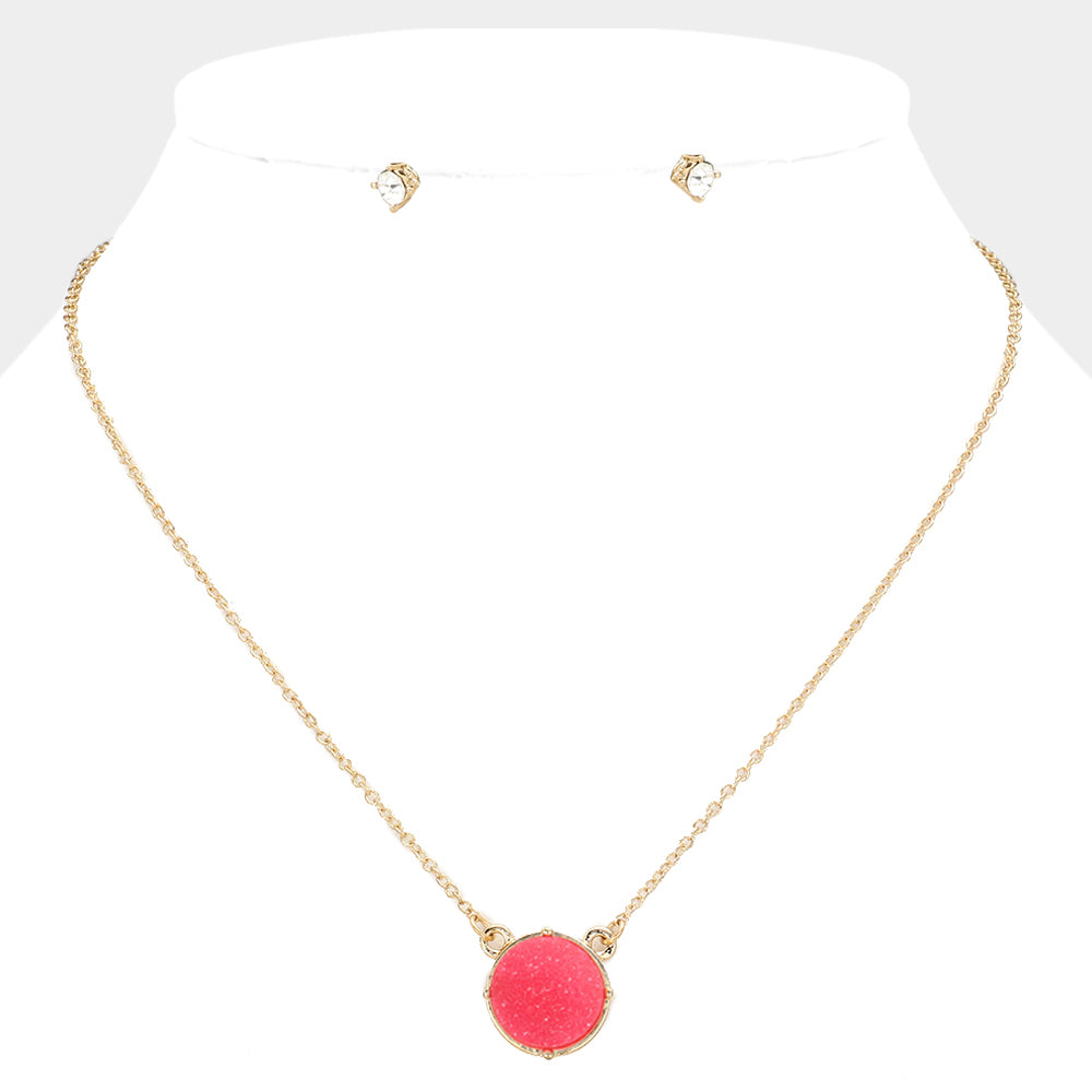 Druzy Stone Pendant Necklace