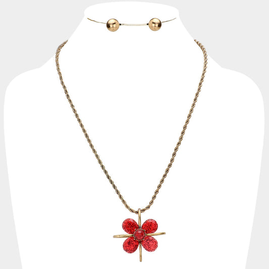 Flower Pendant Necklace