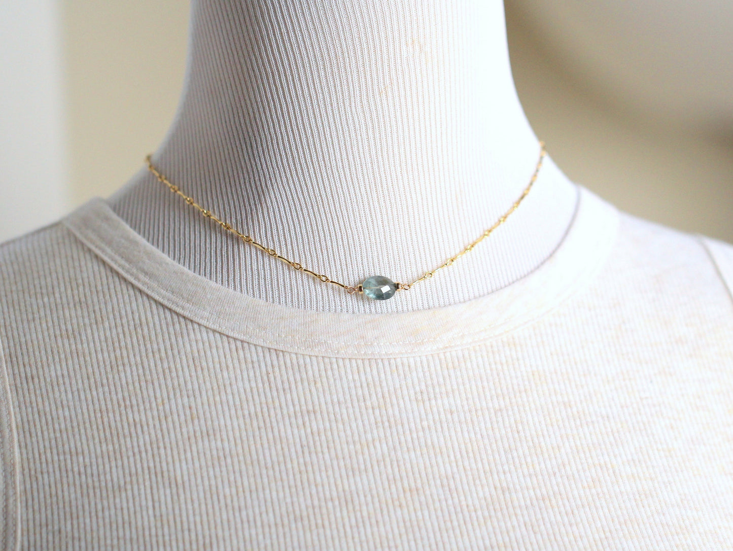 Pura Necklace