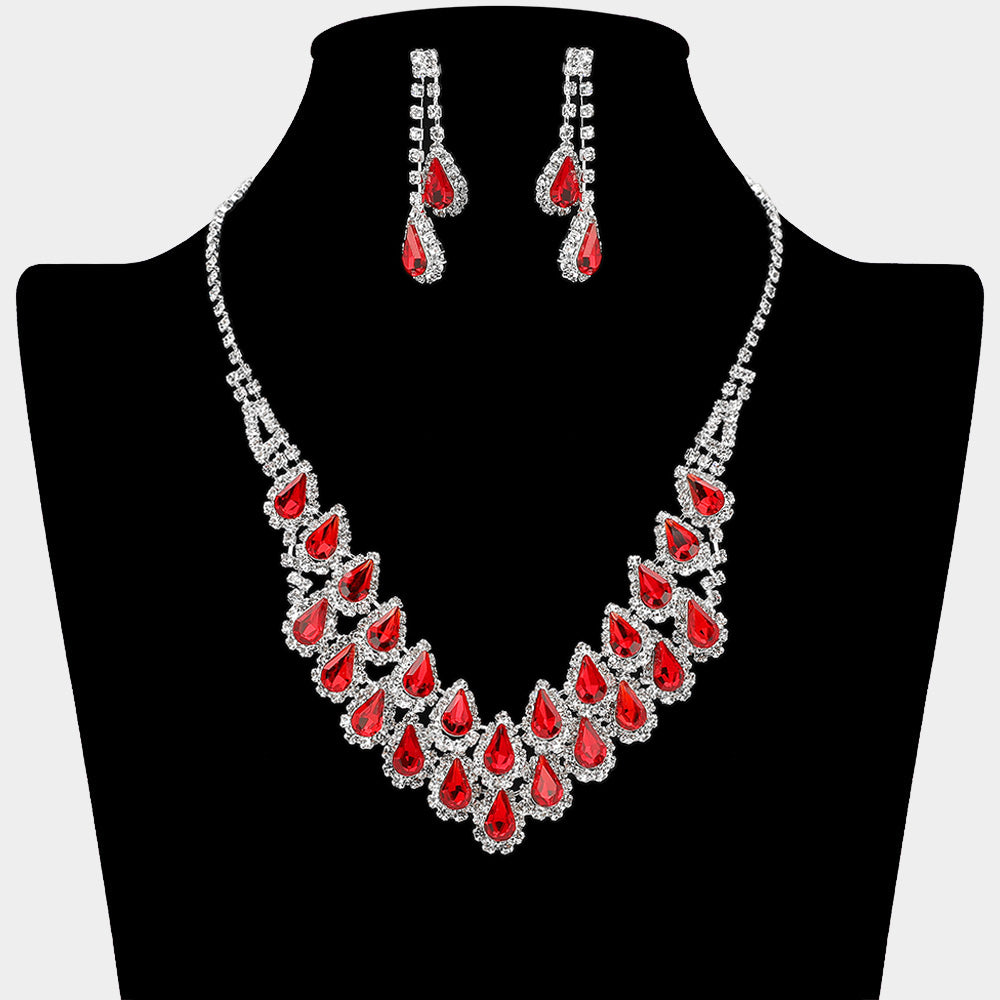 Crystal Rhinestone Teardrop Cluster Necklace