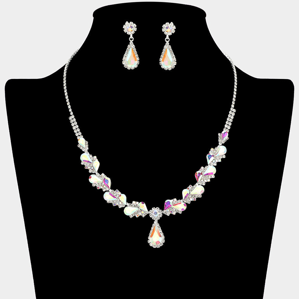 Teardrop Stone Pendant Accent Marquise Flower Stone Cluster Embellished Necklace