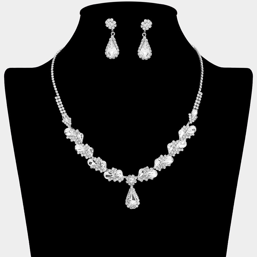 Teardrop Stone Pendant Accent Marquise Flower Stone Cluster Embellished Necklace