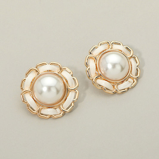 Vintage Inspired Frame Pearl Stud Earrings