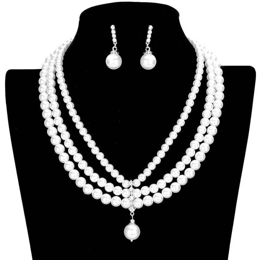 Triple Layered Pearl Necklace