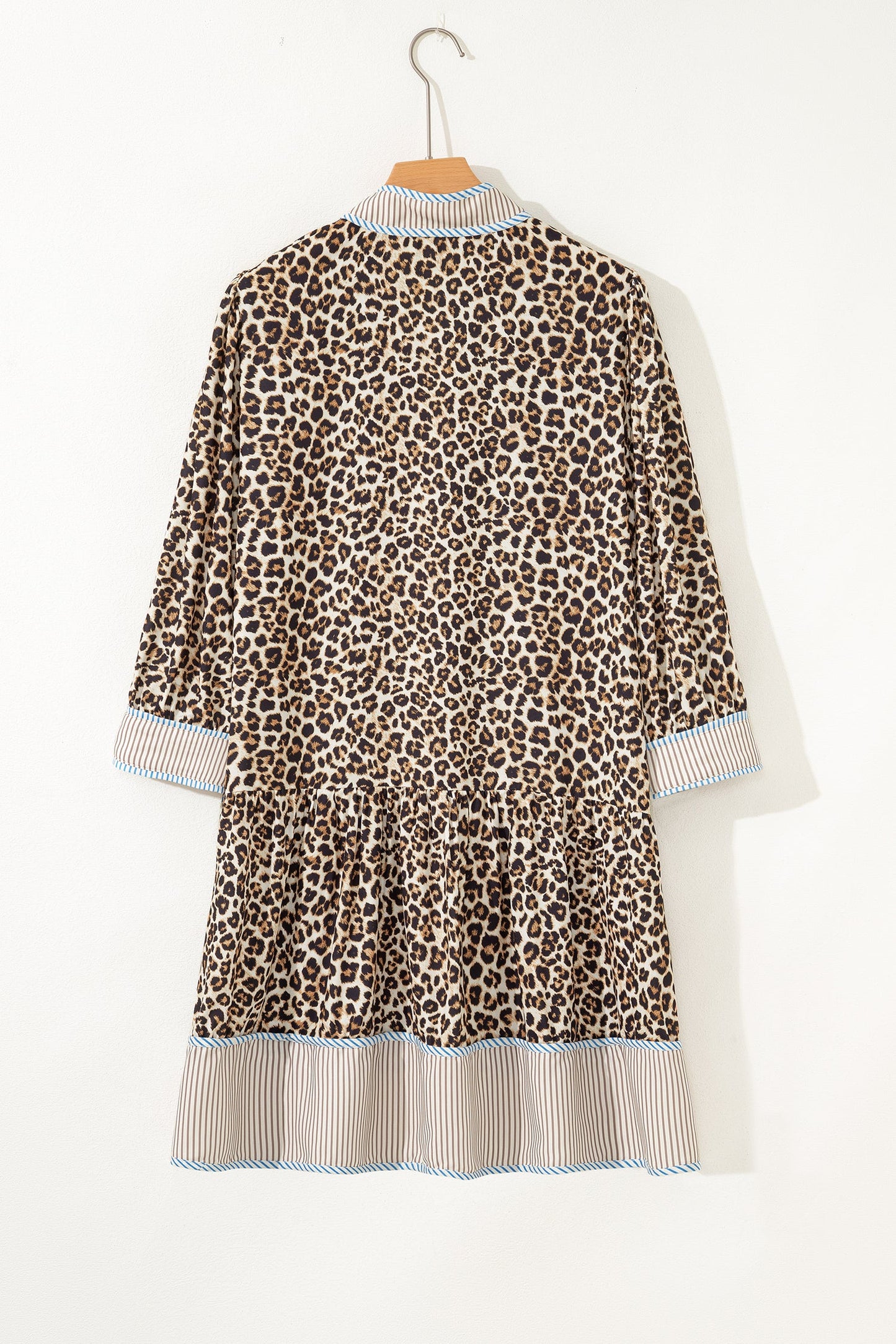 Plus Size Leopard Stripe Trim V-Neck Mini Dress