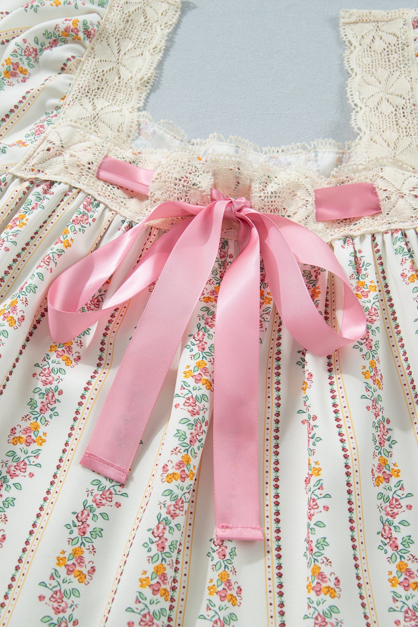 Floral Contrast Ribbon Bow Lace Square Mini Dress