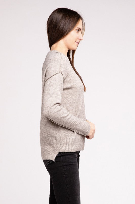 MELANGE HI-LOW HEM ROUND NECK SWEATER