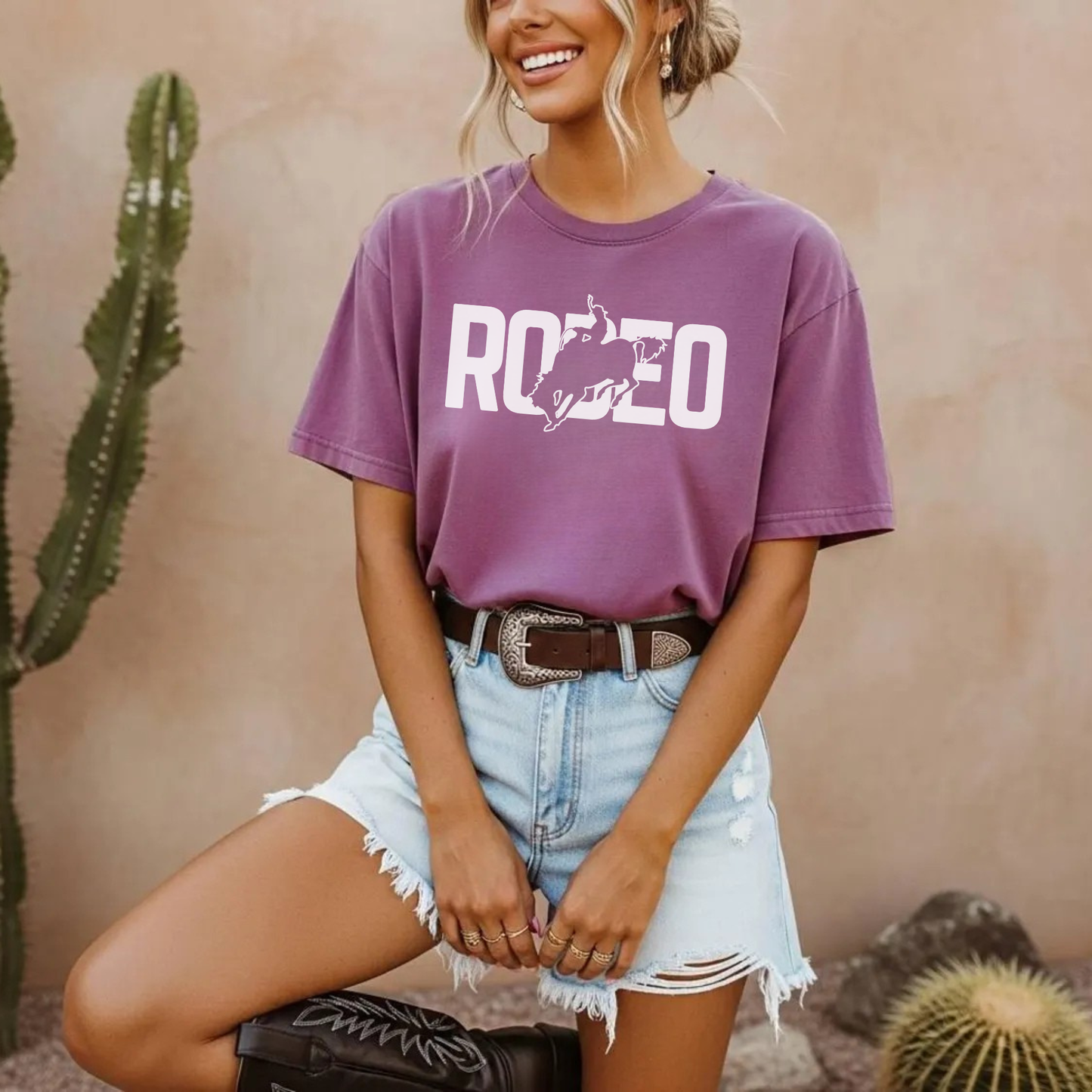 RODEO Graphic Tee | Western Cowgirl