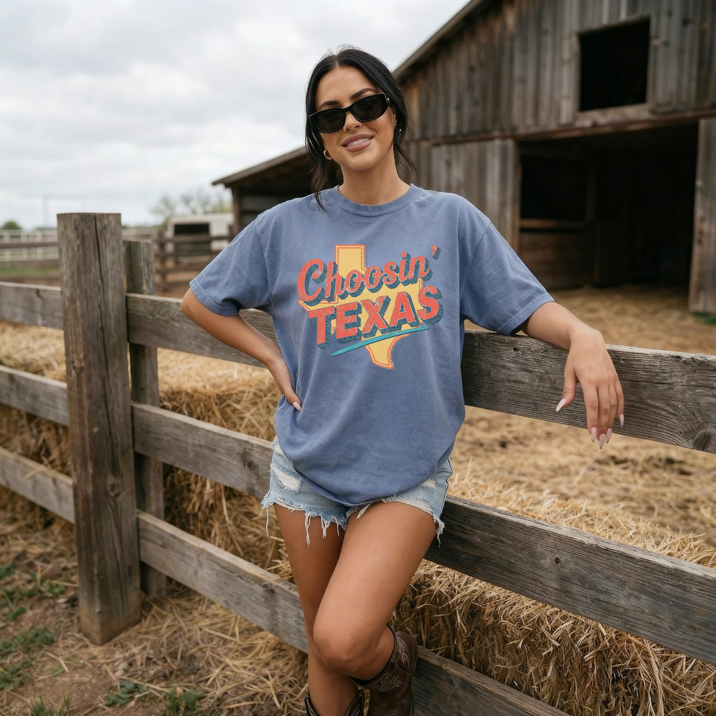 Choosin’ Texas Graphic Tee