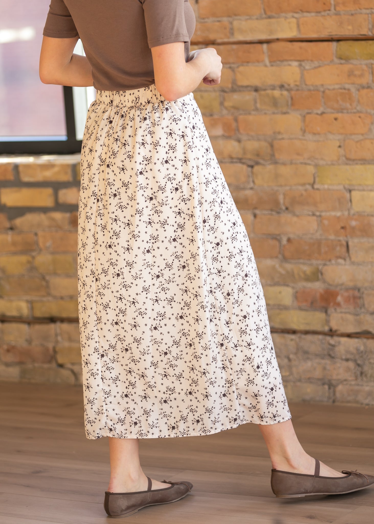 Braylyn Brown Floral Midi Skirt Dress