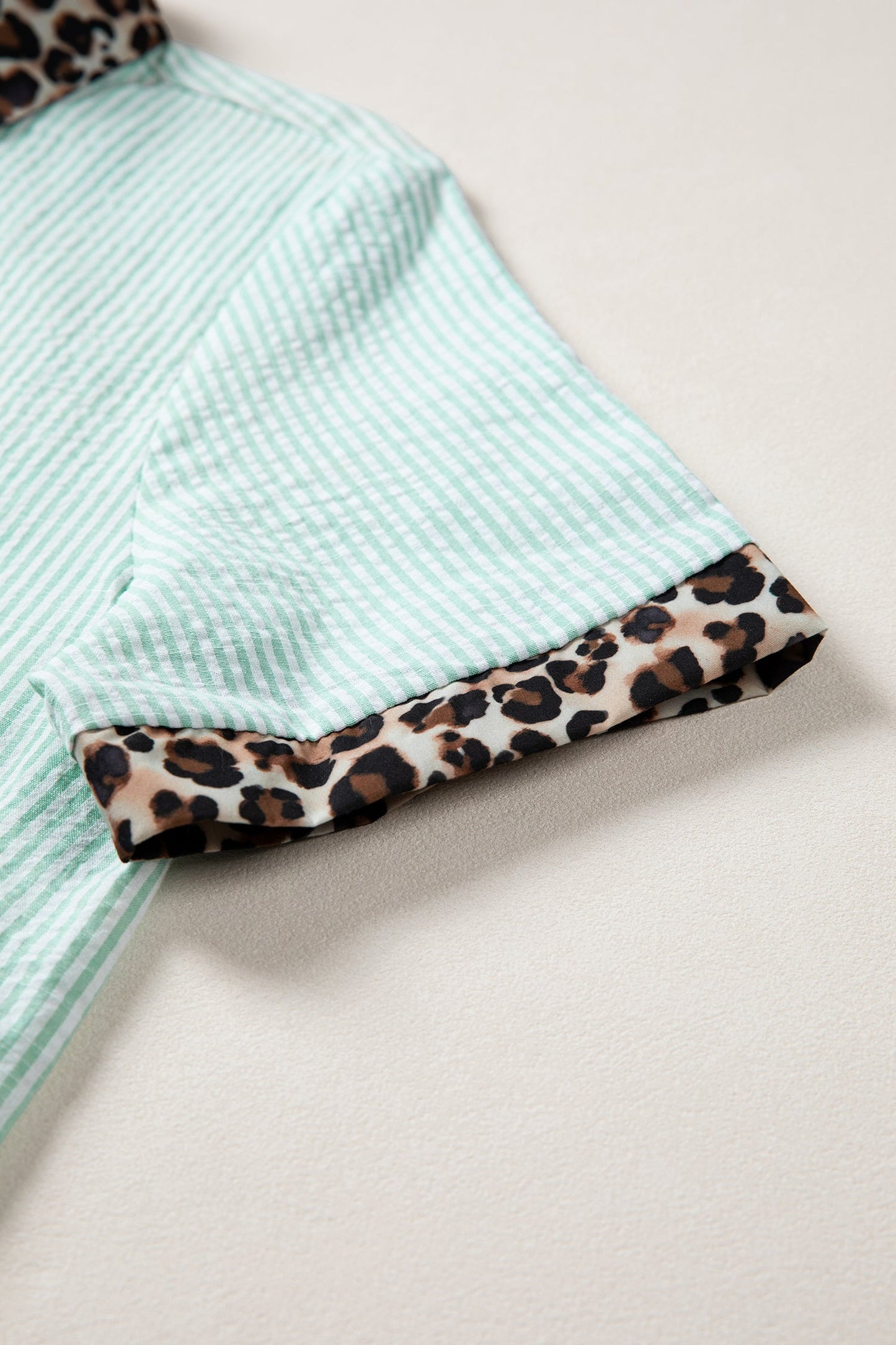 Stripe Leopard Contrast Collar Short Sleeve Shirt