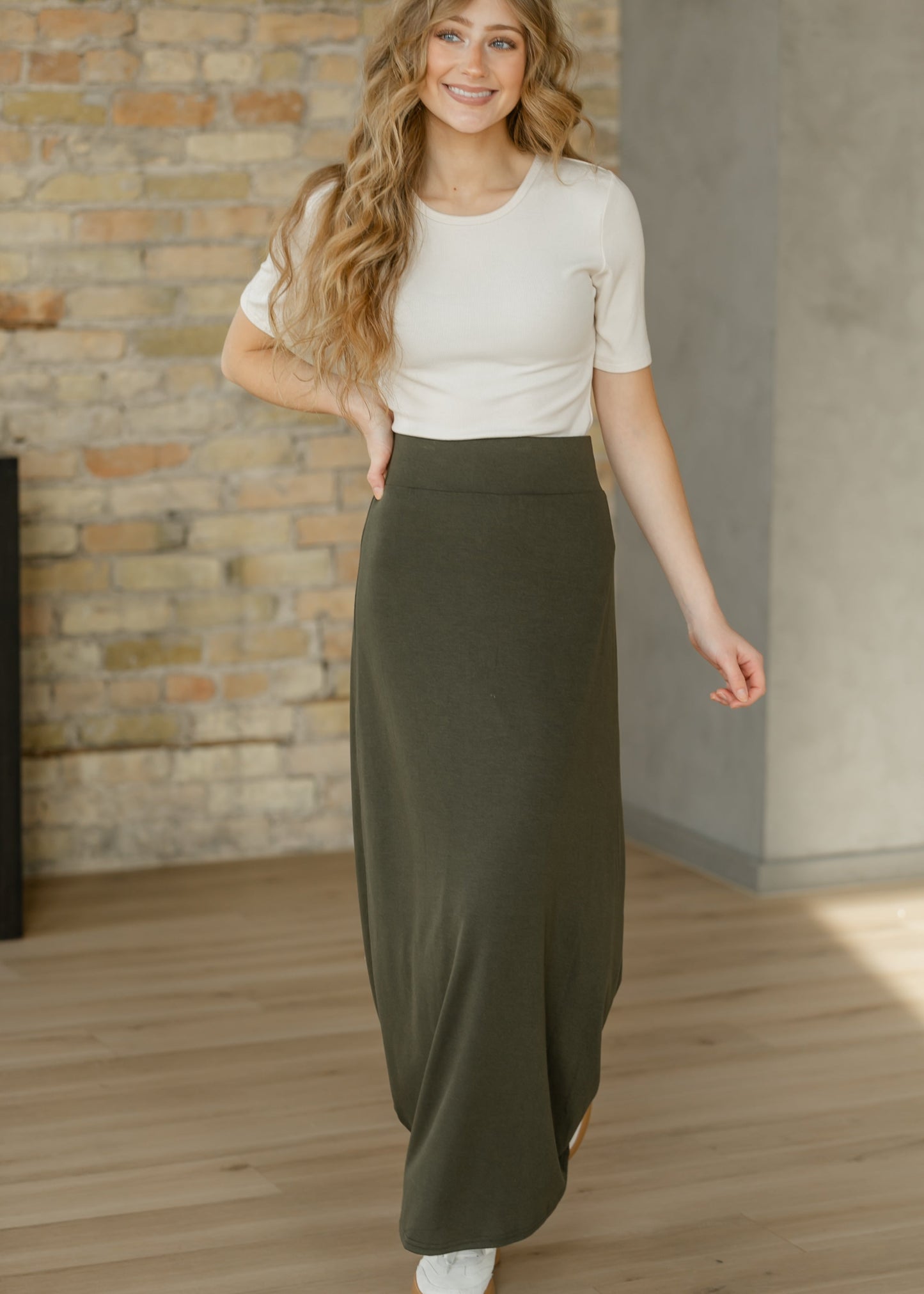 Clarise Olive Knit Maxi Skirt Dress