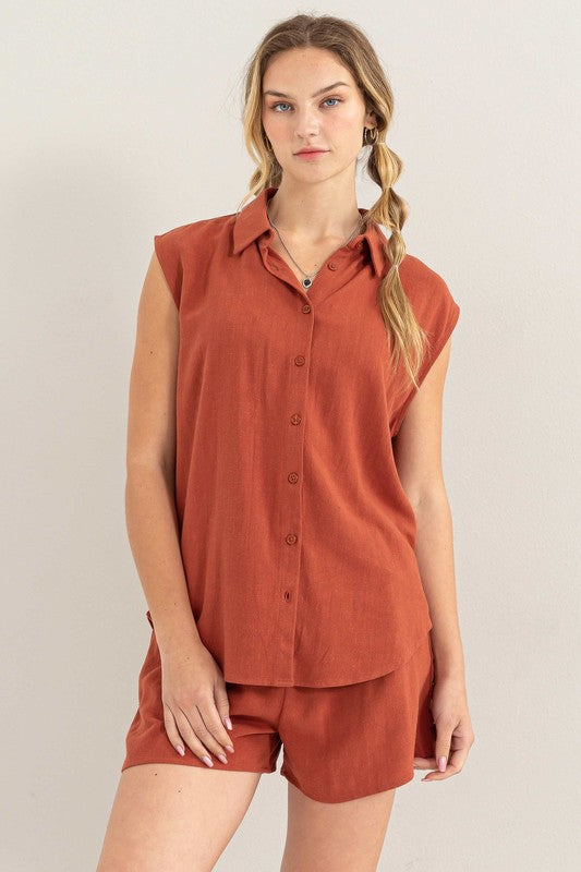 SET-LINEN SHIRT AND SHORTS SET