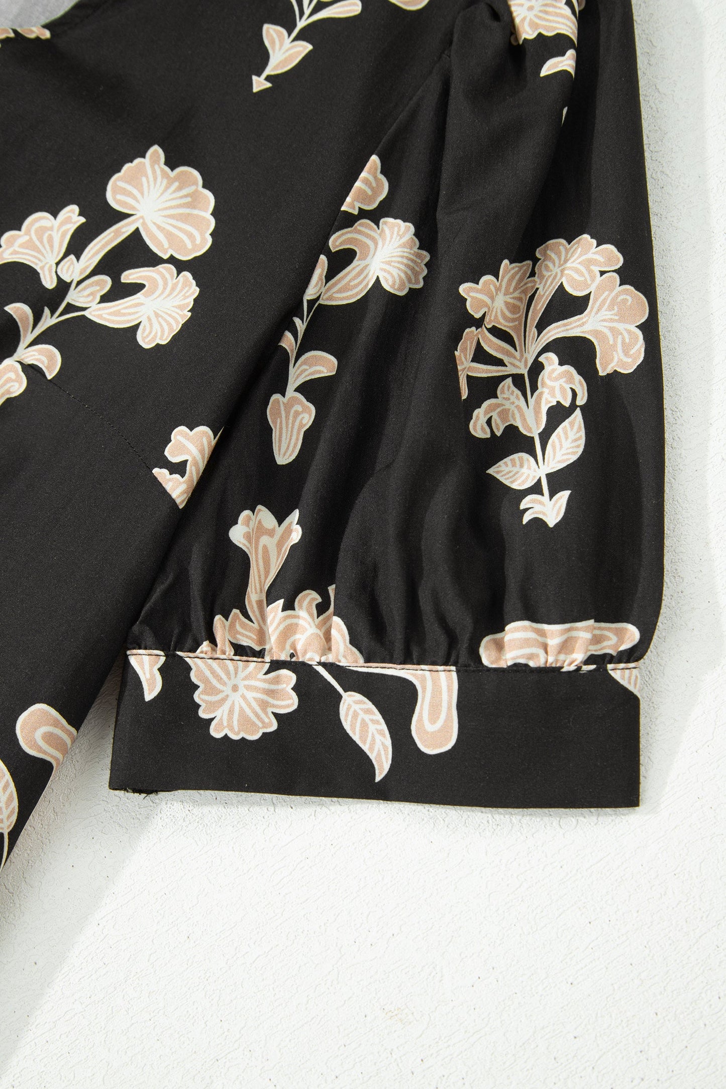 Floral Frilled V-Neck Puff Sleeve Mini Dress