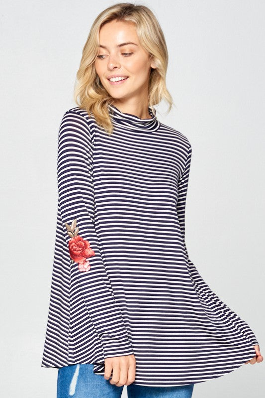 STRIPE JERSEY TURTLE NECK CASUAL TOP