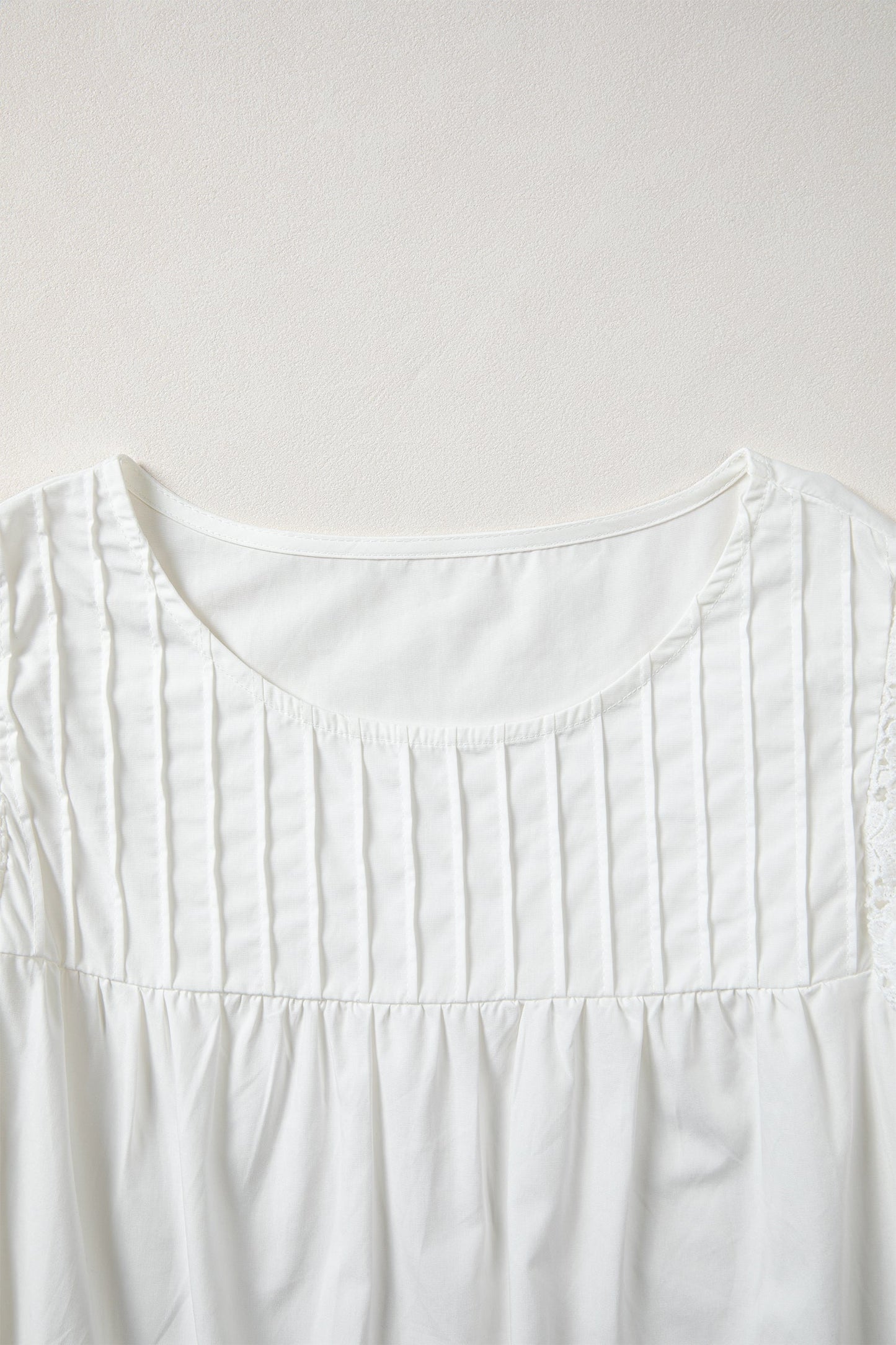 Lace Flutter Sleeve Pleated Round Neck Blouse