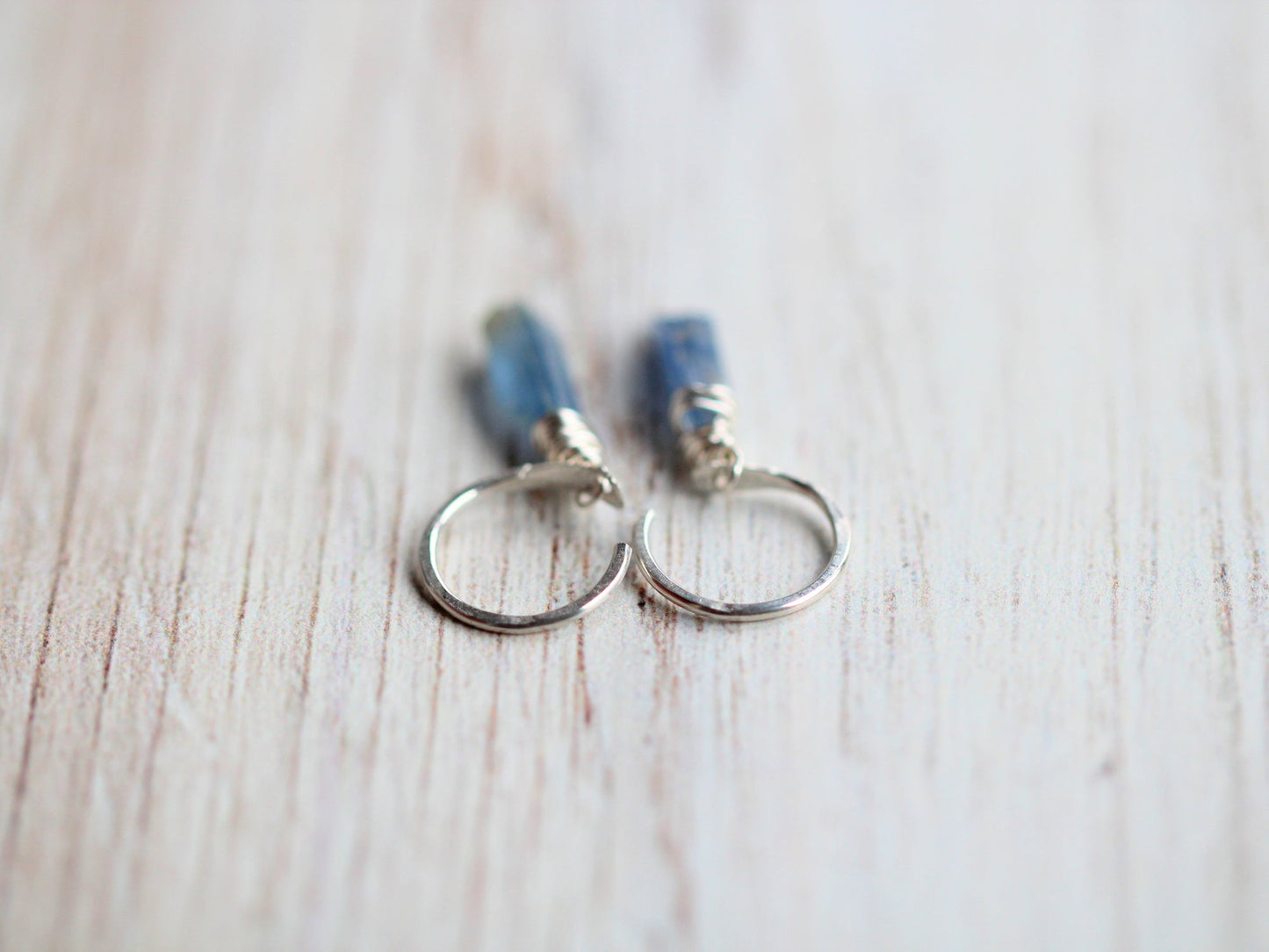 Kyanite Dangle Hugs