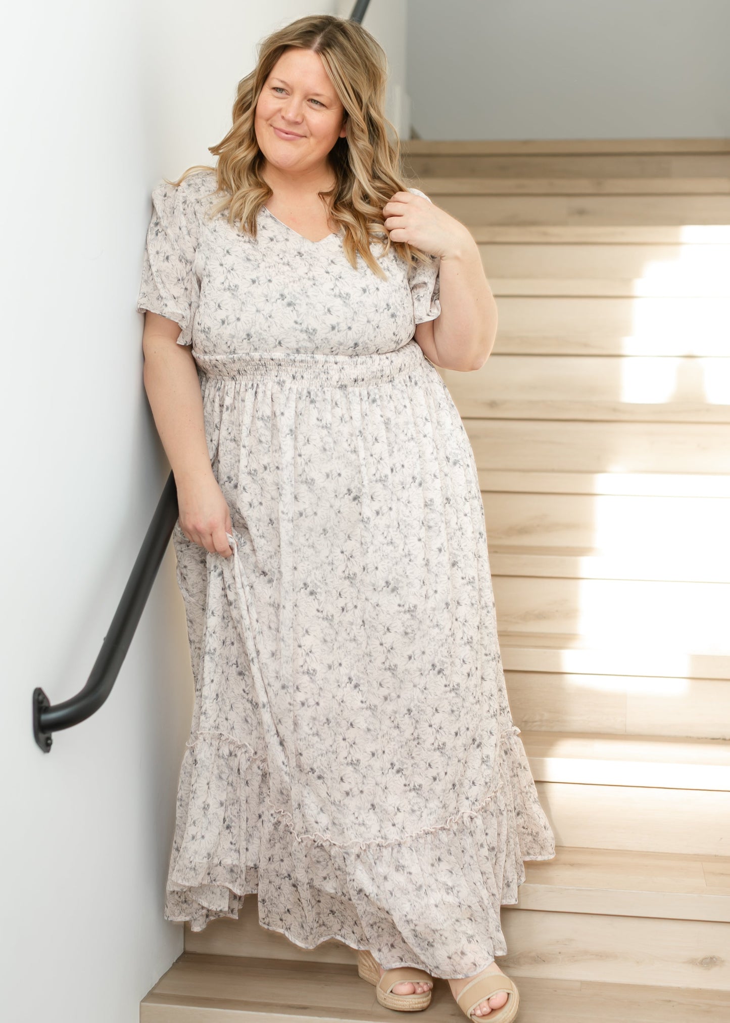 Isabella Blue Floral V-Neck Maxi Dress