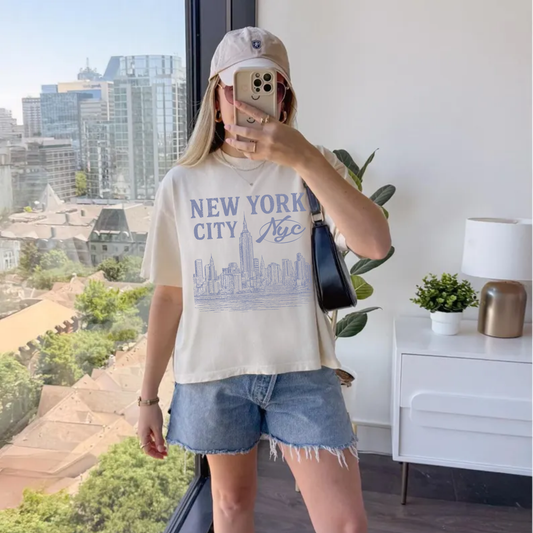 New York City Mid Length Graphic Tee – NYC Skyline