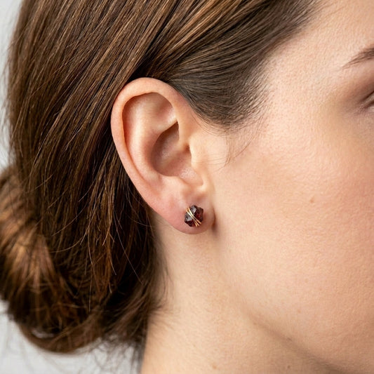 Comet Studs - Garnet