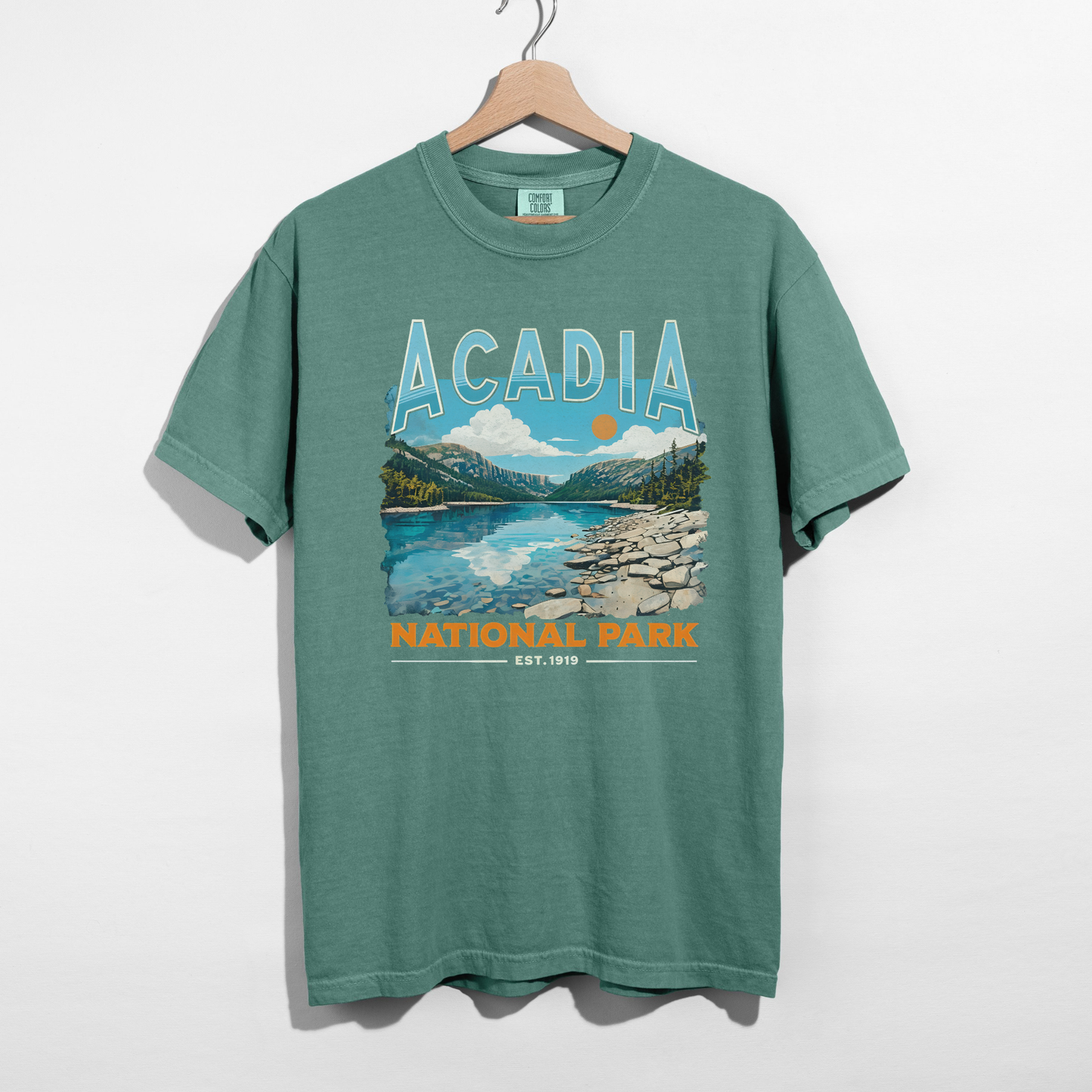 Acadia National Park Vintage Graphic Tee – Retro Maine Travel Shirt
