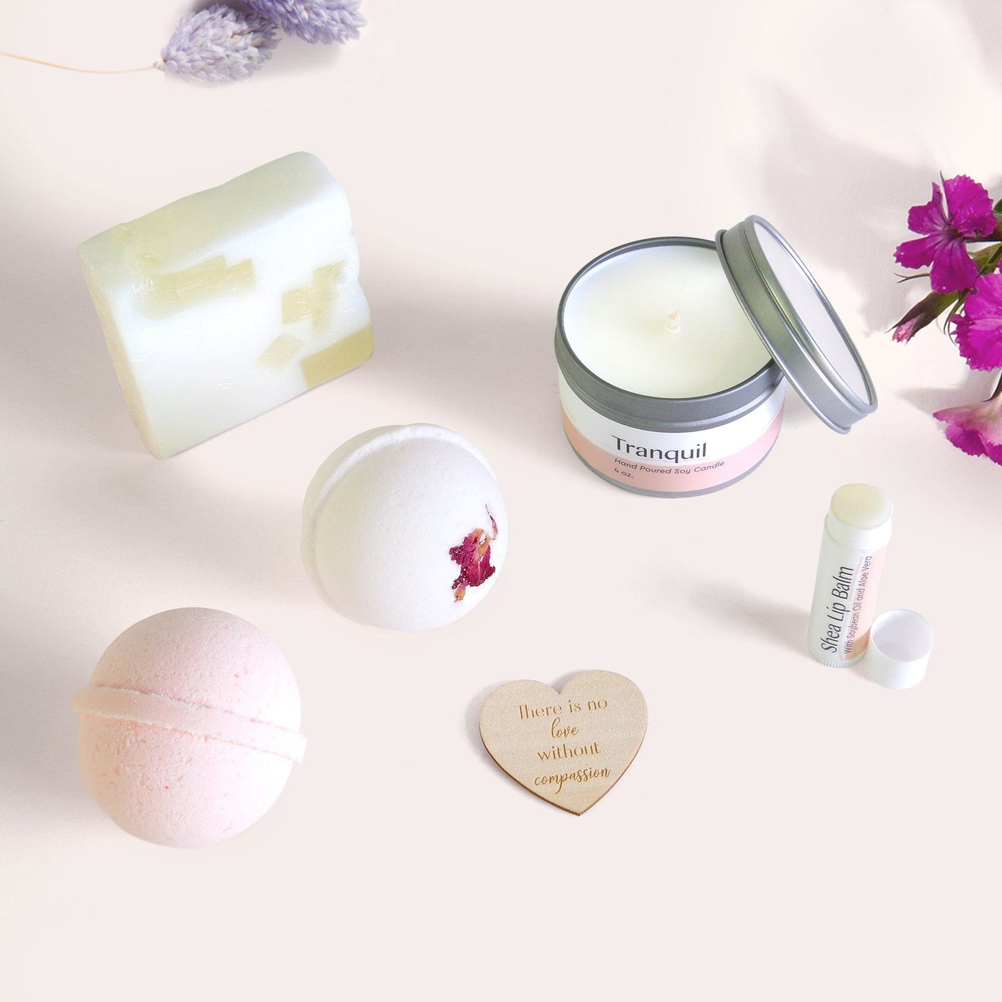Queen Pearl Necklace Gift Box Set