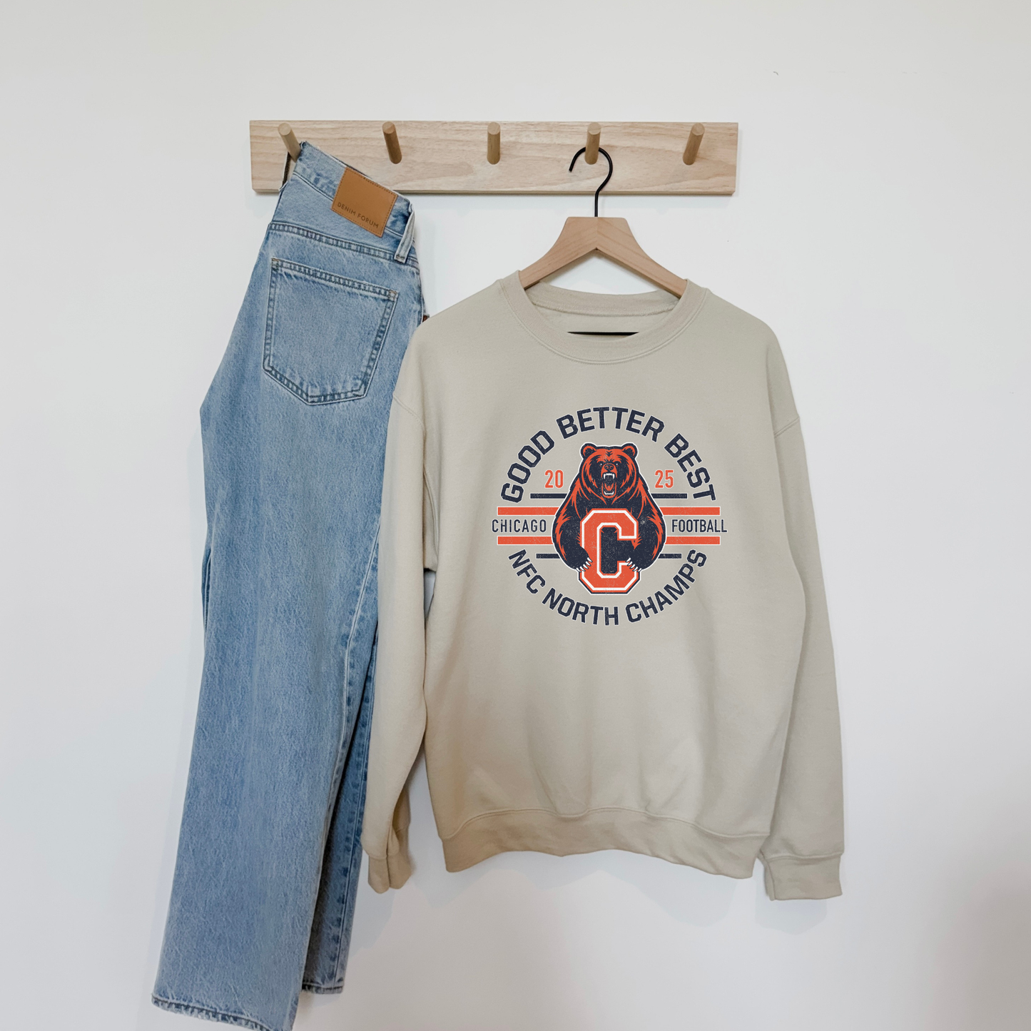 Chicago Football Bear Crewneck Sweatshirt – Vintage NFC North Champs Graphic Pullover