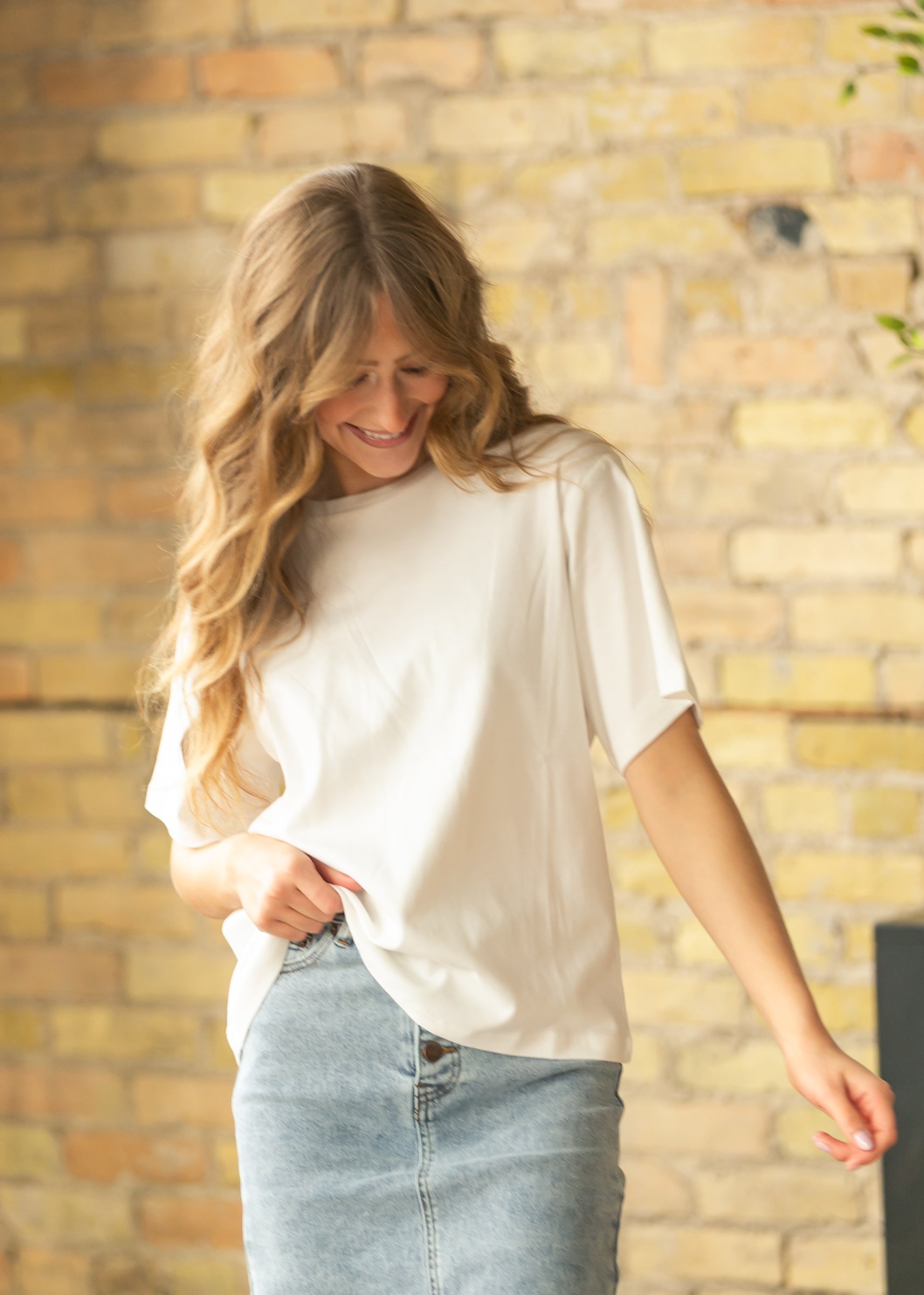 Short Sleeve Essential Relaxed T-Shirt