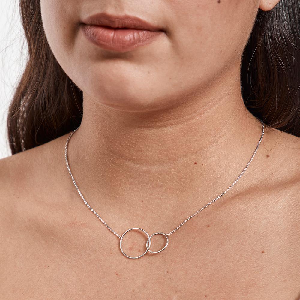 Two Interlocking Circles Necklace