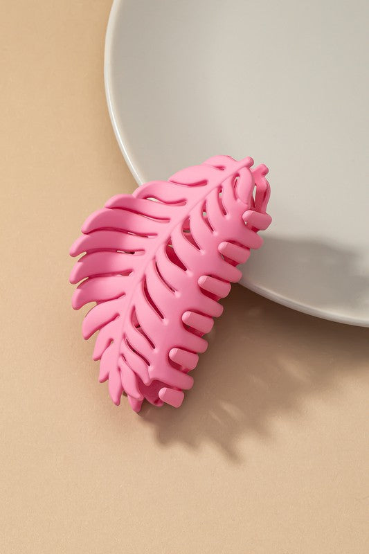 Feather shape hair claw clip - ShopModernEmporium